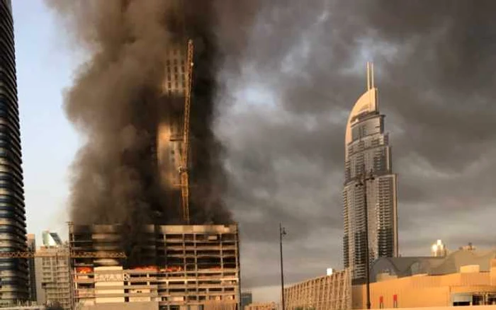 Incendiu în apropiere de Burj Khalifa Sursa foto: Twitter