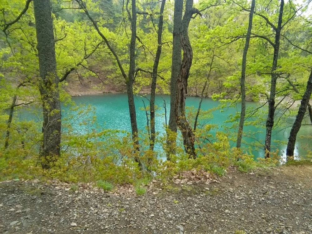 MM Lacul albastru
