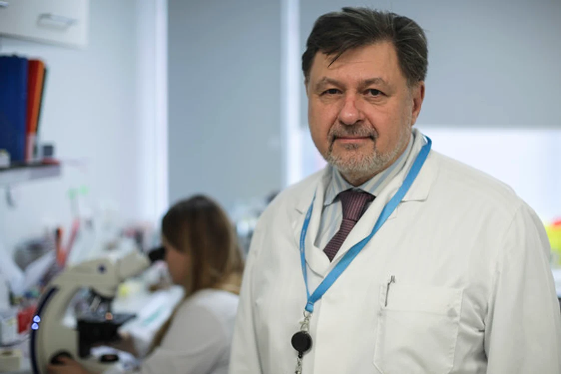 
    Alexandru Rafila a explicat de ce există un decalaj între creşterea numărului de cazuri de infectare cu noul coronavirus şi creşterea numărului pacienţilor de la ATIfoto: Inquam Photos  