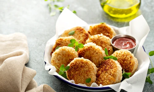 Chiftelute de peste Sursa foto shutterstock 1512309131 jpg