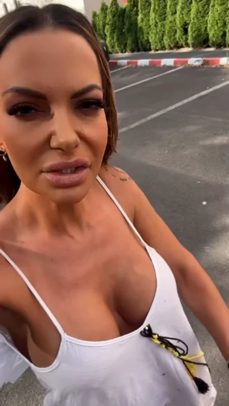 Andreea Antonescu a întors privirile tuturor în timpul unei plimbări / foto: arhivă personală