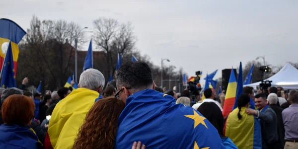 Miting pro-Europa din 15 martie 2025 în București FOTO Shutterstock
