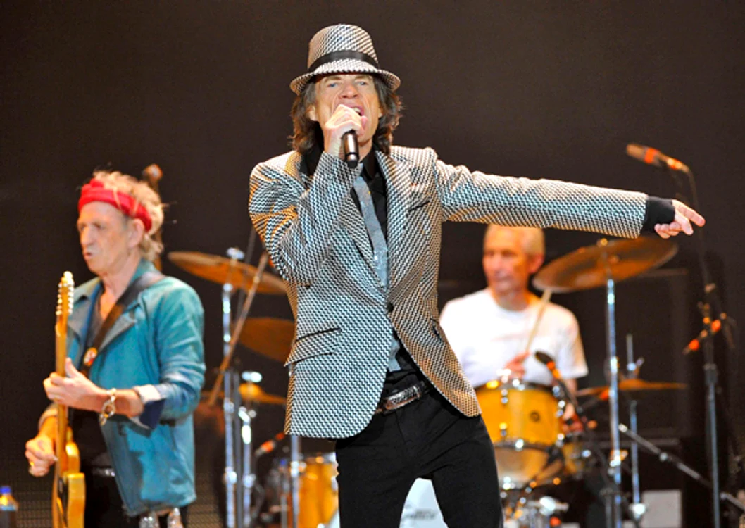 Mick Jagger cântă cu The Rolling Stones din 1962