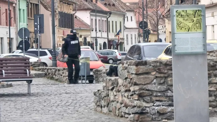 Alertă cu bombă pe o stradă centrală din Sibiu Foto oradesibiu ro