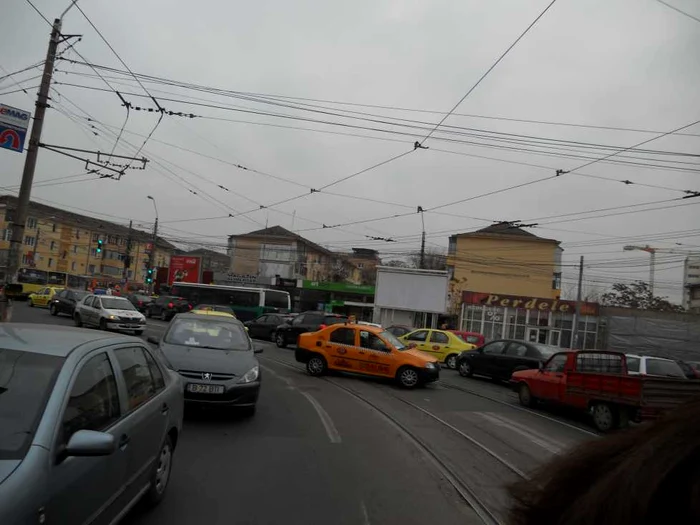 Trafic de coşmar în zona Bucşinescu