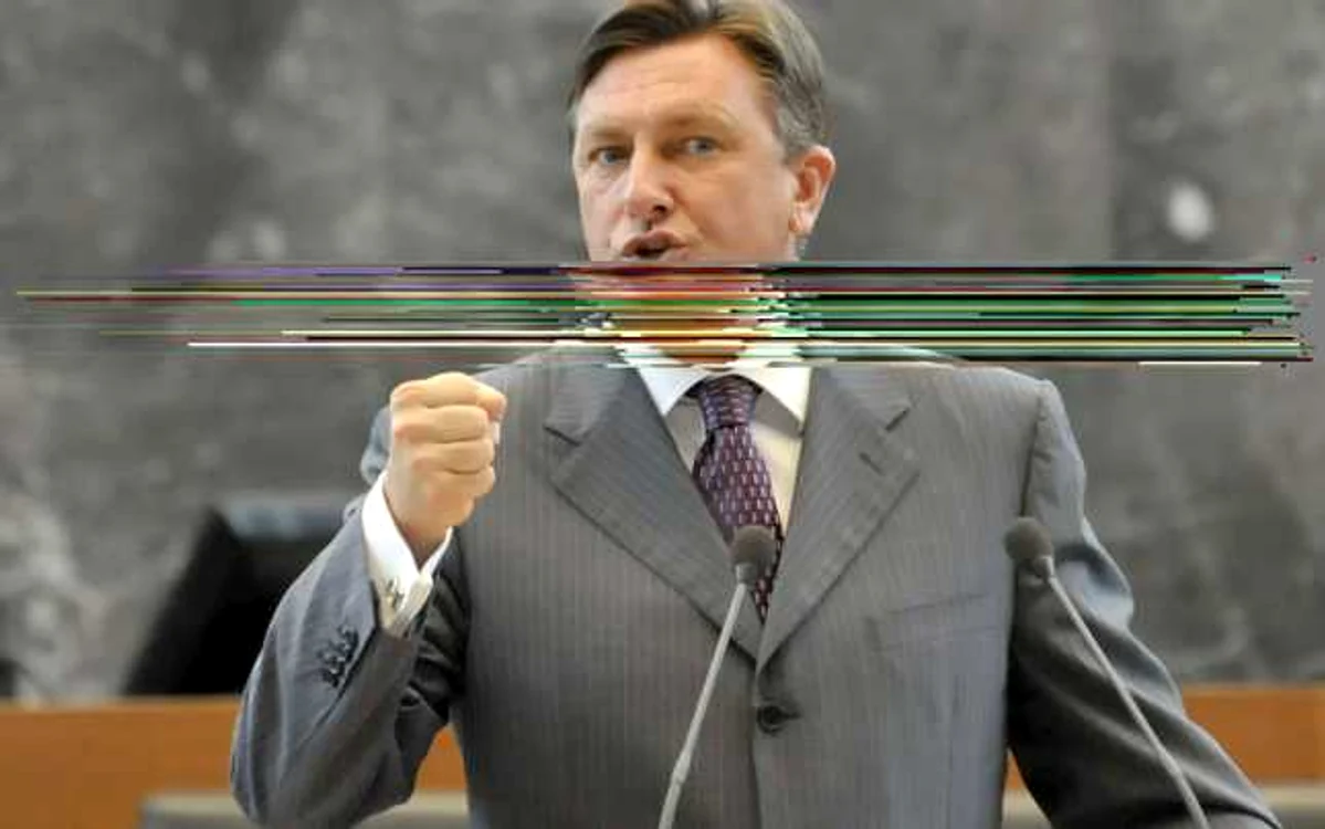 Borut Pahor s-a angajat să facă tot posibilul pentru a rezolva conflictele dintre opoziţie şi Guvern FOTO Arhivă