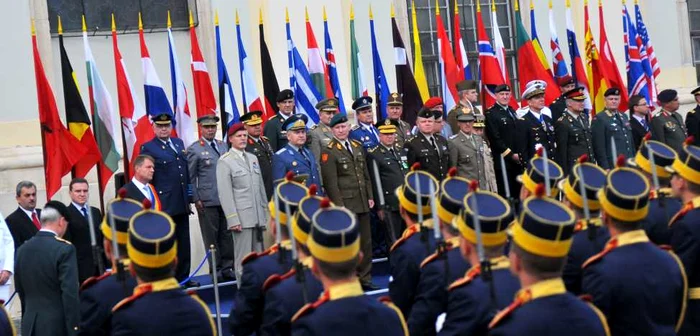 Comitetul NATO s-a reunit pentru prima oară în România FOTO Mediafax