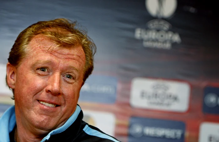 
    Steve McClaren va avea susţinerea fanilor  