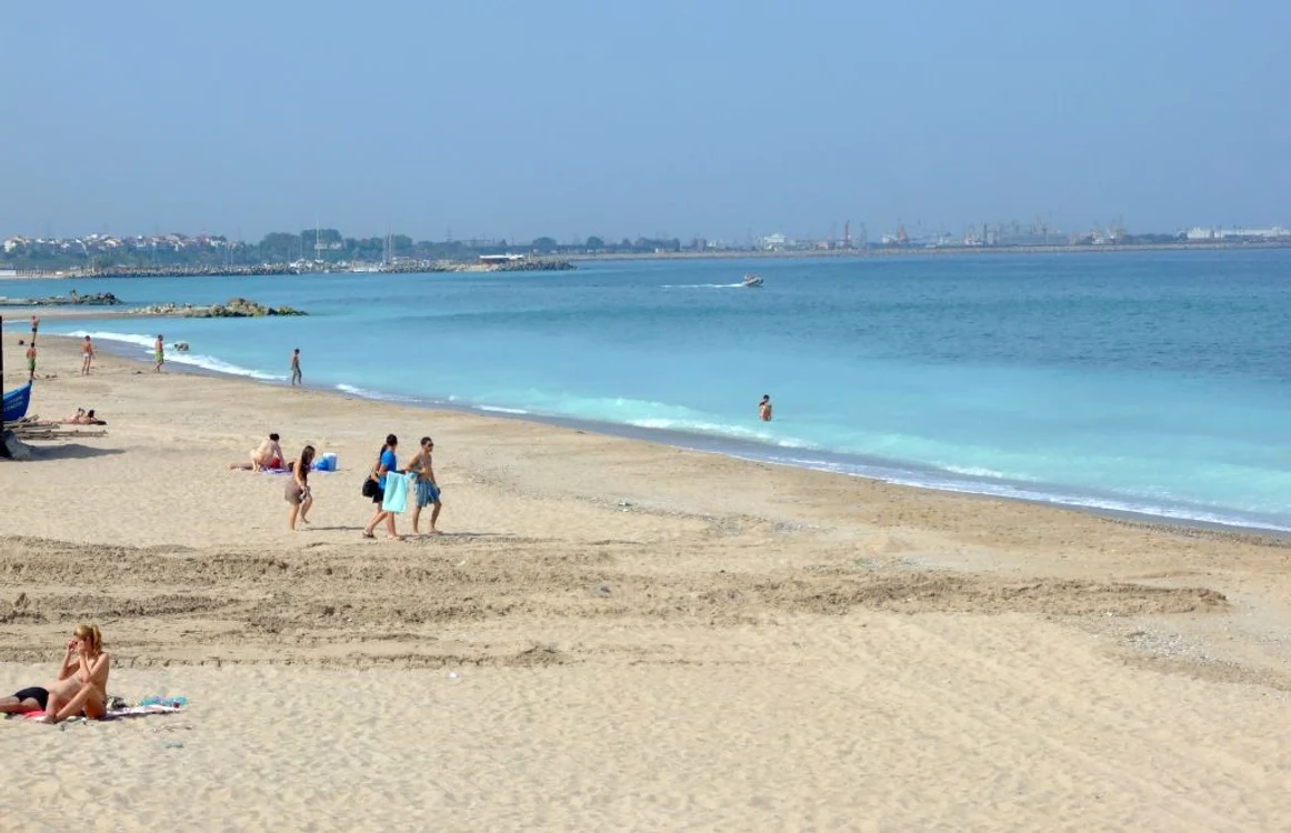 Minivacanţă perfectă de Rusalii pe plajă