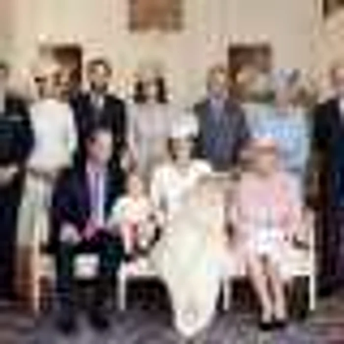 Imiagini oficiale de la botezul printesei Charlotte FOTO Mario Testino/Art Partner/Kensington Palace via AP
