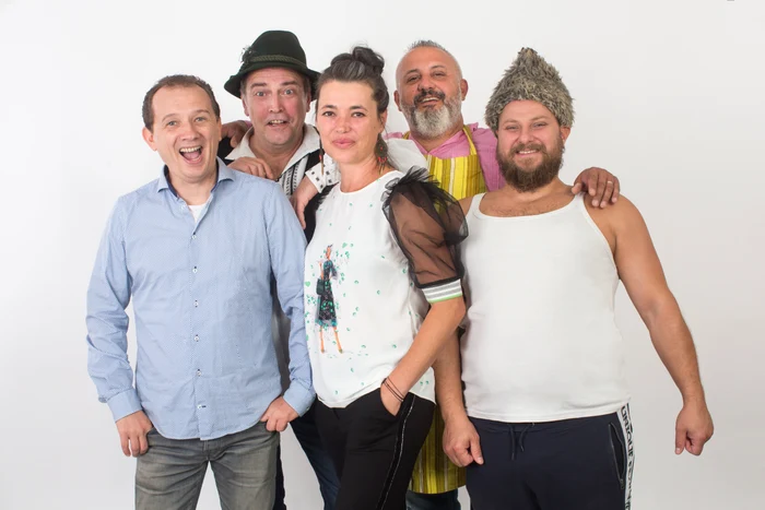 
    Adriana Trandafir și fiica ei Maria Speranțafoto: Antena 1  