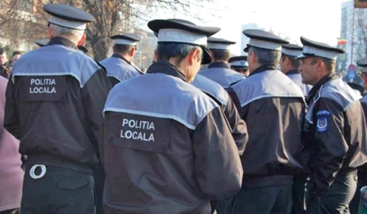 Poliţişti locali. FOTO: aktual24