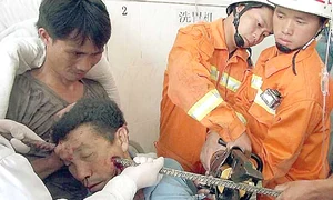 Pompierii au tăiat capetele barei jpeg