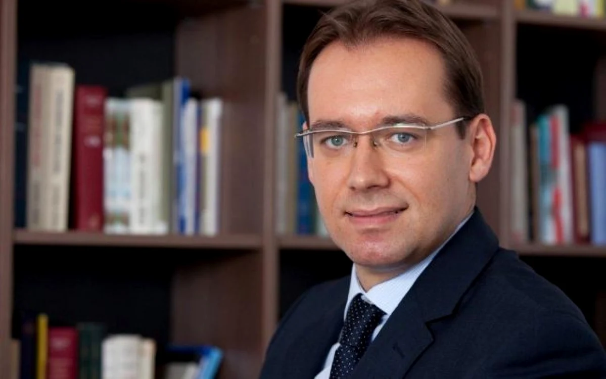 Tudor Chiuariu este acuzat de trafic de influenţă, spălare de bani şi aderare la grup infracţional