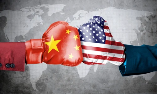 china versus sua manusi box harta foto shutterstock