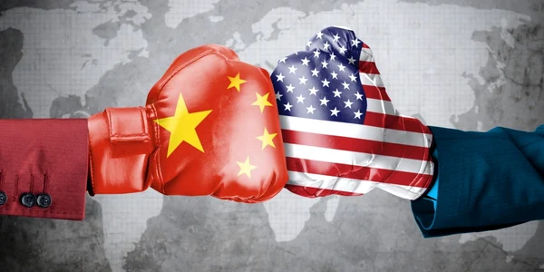 china versus sua manusi box harta foto shutterstock