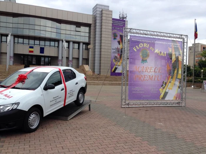 Francesco Napoli inmineaza un premiu important