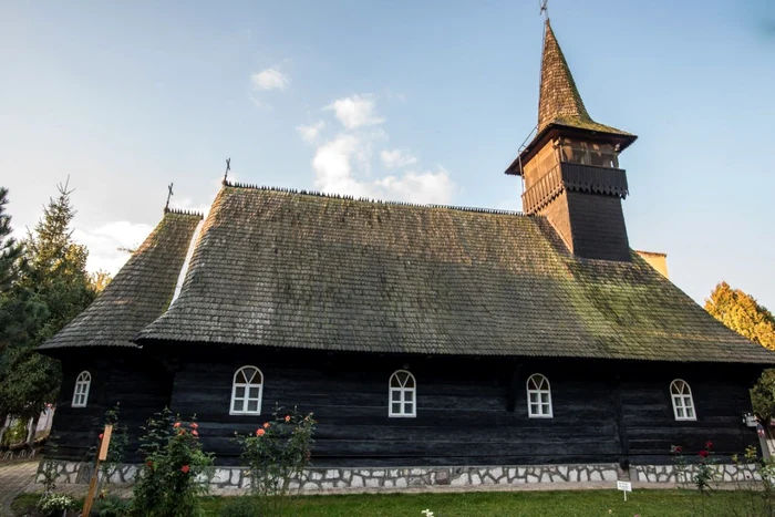 Biserica de lemn ce se vrea a fi demontată şi strămutată de la Alba Iulia