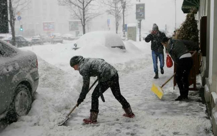 Directorul ANM, Ion Sandu, a anunţat că din 18 ianuarie ninsorile revin FOTO Adevărul