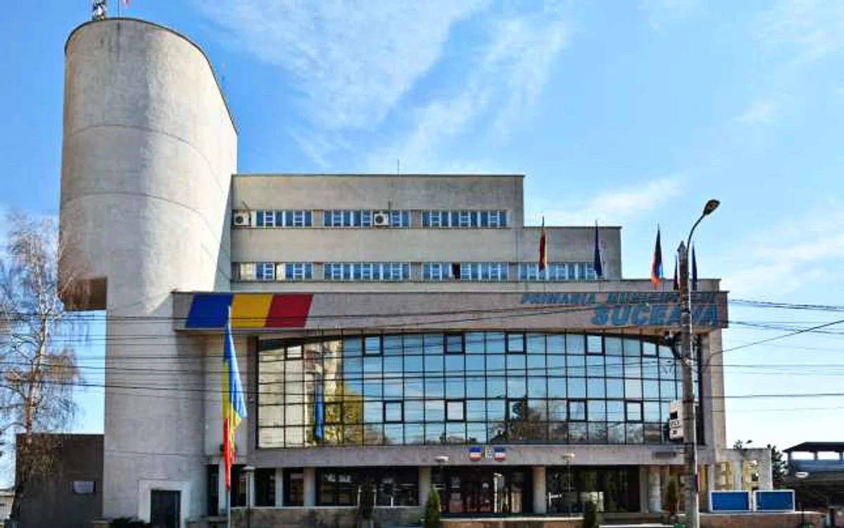 Primăria municipiului Suceava. FOTO www.radiotop.ro
