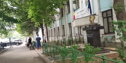 la depunere cereri vizualizare lucrari Evaluare Natională 2026  foto alina mitran (5) jpg