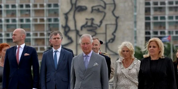 Vizita print Charles Cuba FOTO AFP