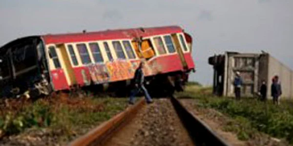 TIMIŞOARA: Grav accident între un tren şi un TIR (UPDATE)