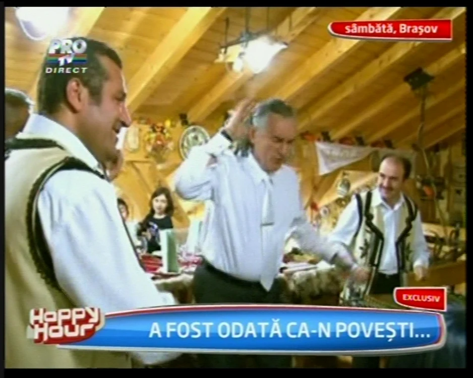 Miron şi Marinela s-au căsătorit sâmbăta trecută la Braşov (captură foto Happy Hour)