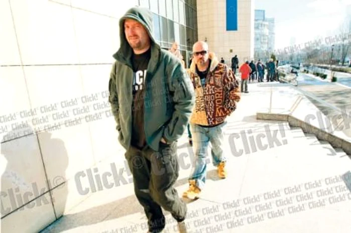 Cheloo şi MarkOne1 au venit marţi la Judecătoria Sectorului 2