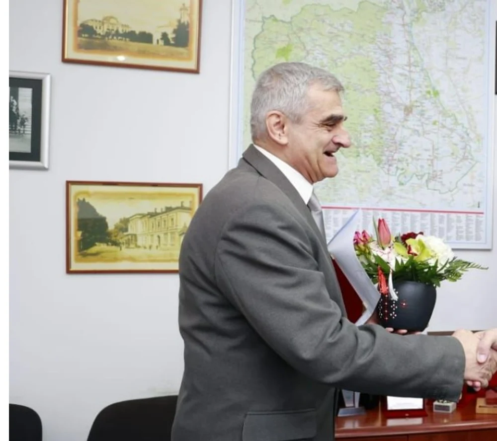 Un profesor român revoluționează o problemă de la Olimpiada din 1988, rezolvată cu punctaj maxim de Nicușor Dan: „Am constatat că lipsește formula generală”