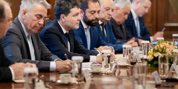 nicusor dan la intalnirea cu sindicatele de la palatul cotroceni  Foto Presidency jpg