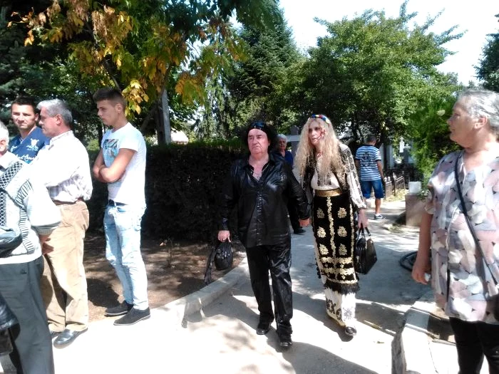 Cine a venit la înmormântarea lui Vadim Tudor: Marian Nistor (71 de ani) a venit cu soția lui