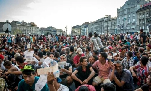 VIDEO Dezbatere „Historia”: Lumea în criză: UE sub invazia imigranţilor  Rusia, în Siria jpeg