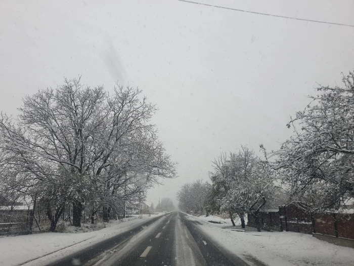 Iarna pe... drum FOTO Vali Puică