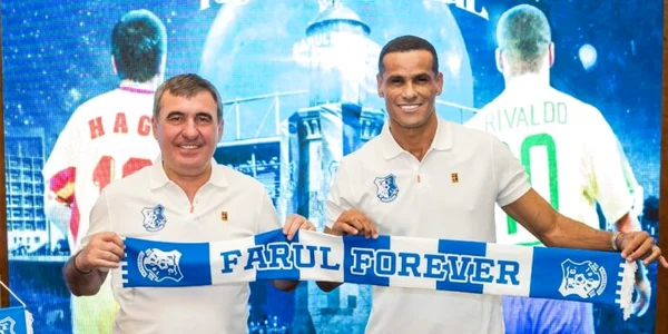 Hagi Rivaldo jpg