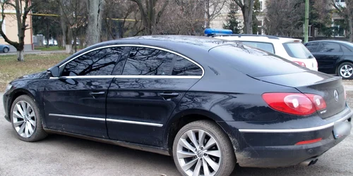 Maşina a fost reţinută de poliţiştii de la Frontiera Timişoara