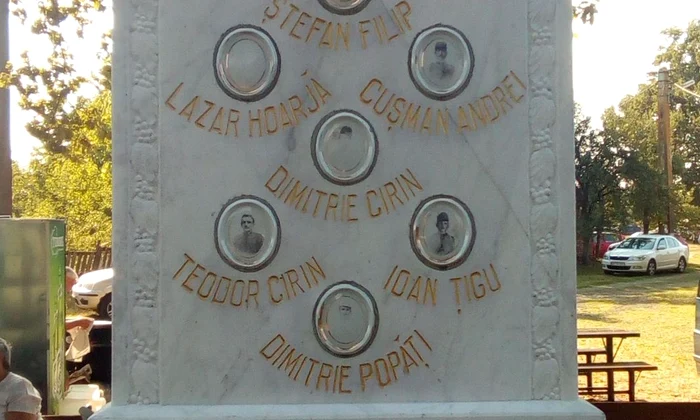 «Monumentele Marelui Război»: Monumentul Eroilor din satul Bodogru Vechi, judeţul Arad/ FOTO jpeg