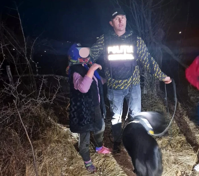 Bătrâna a fost găsit cu ajutorul unui câine Foto: Poliția Gorj