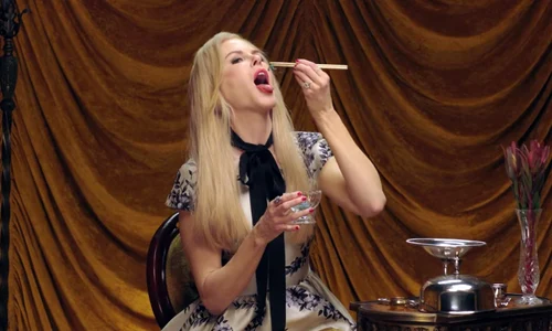 Nicole Kidman insecte jpeg