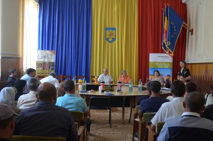 Evenimentul a avut loc în sala mare a Primăriei Negreşti FOTO:adevarul