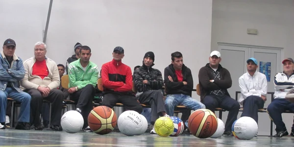 Sporturile de echipă, preferatele deţinuţilor 