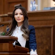 valentina aldea foto facebook png