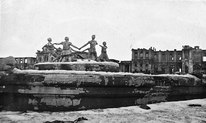 Centrul orașului Stalingrad, la finalul bătăliei (© Sergey Strunnikov / Wikimedia Commons)