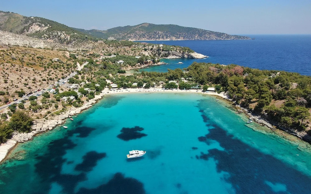 Pericolul mortal de pe una dintre cele mai populare plaje din Thassos. „Ucigașii tăcuți” care te trag în larg