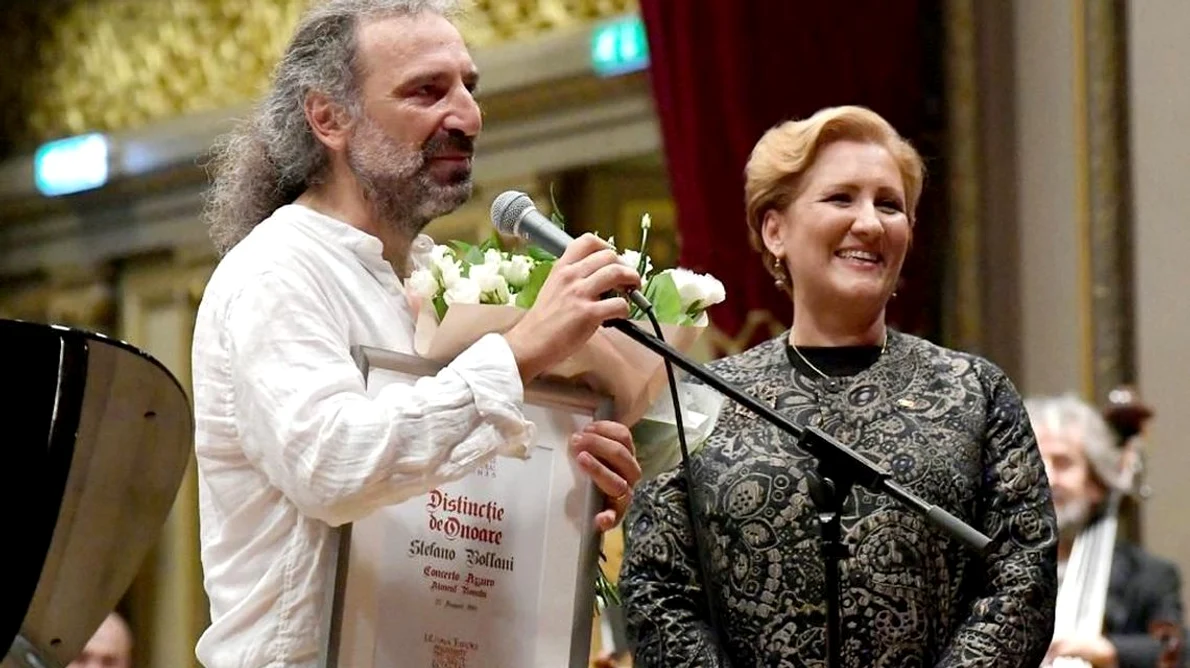 Cum sună «Bun îi vinul ghiurghiuliu» ca temă de jazz / VIDEO jpeg