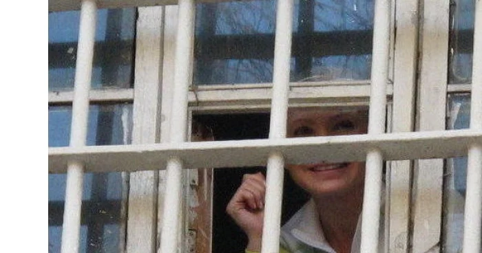 Iulia Timoşenko, din spatele gratiilor închisorii