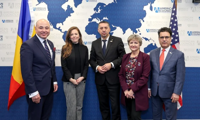  Acord istoric între Ministerul Educației și American Councils FOTO: American Councils