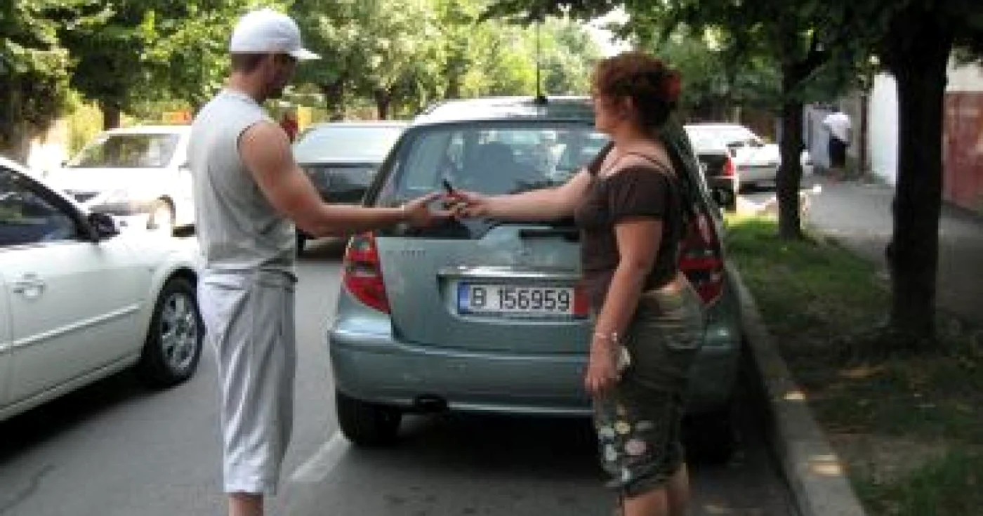 Pitesti: Cadouri pentru Bac-ul luat, de la părinţi