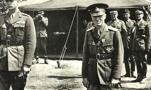 «Regele Mihai avea «mâinile» legate şi de Antonescu, şi de comunişti» jpeg