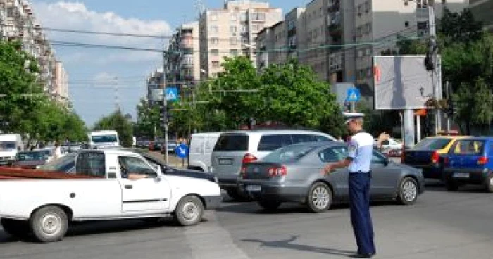 Slatina: Sute de infracţiuni în 6 luni